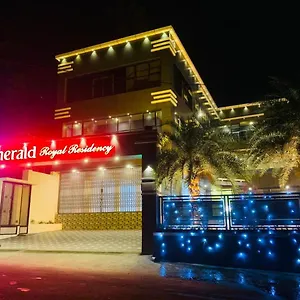 Emerald Royal Residency Hotel Kochi