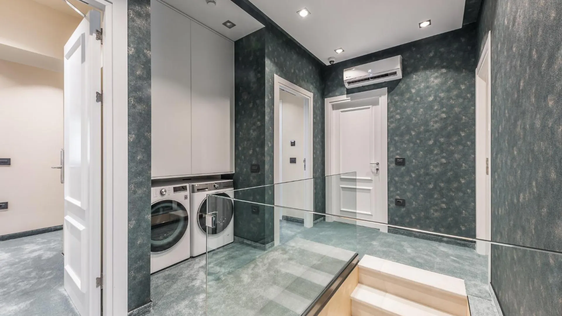 Piazza Luxury Apartments Tirana